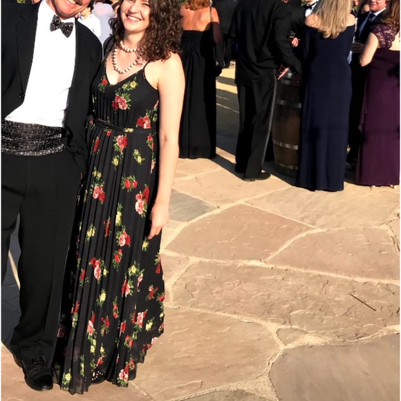 B. Darlin mFloral Pleated Maxi Dress womens size 6 - Picture 4 of 11